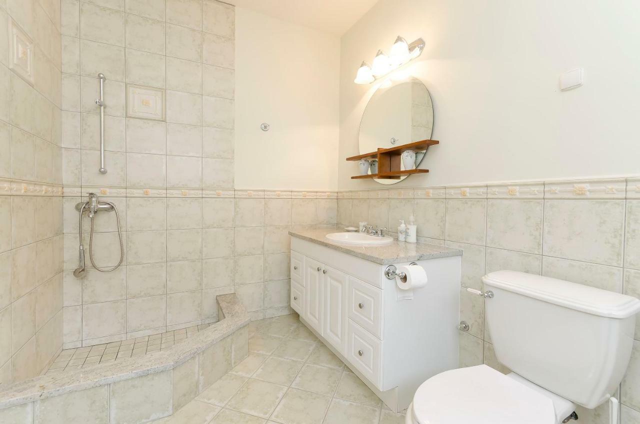 Apartment Canada Dream Vacation Srima Exterior foto